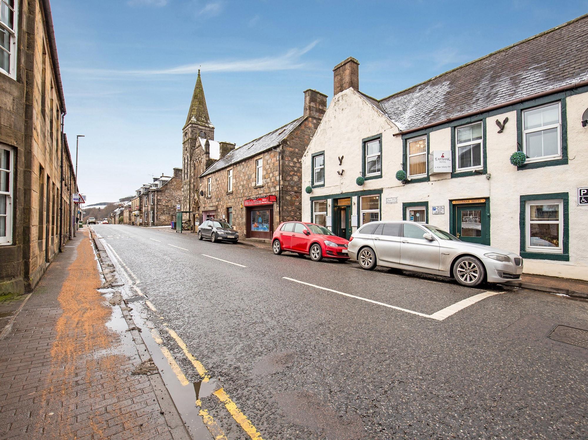 Oyo Eastbank Hotel, Speyside Scotland Rothes المظهر الخارجي الصورة