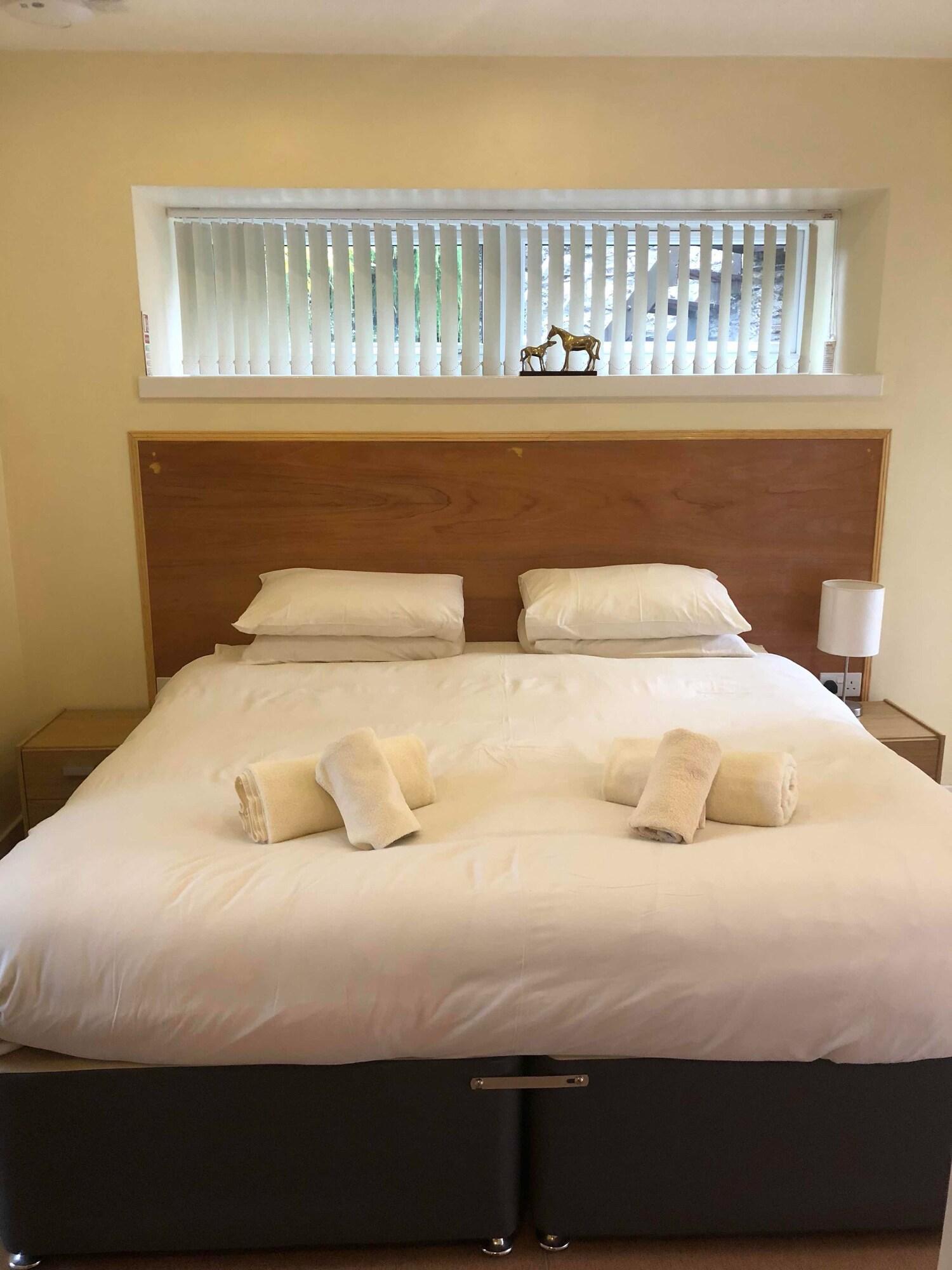 Oyo Eastbank Hotel, Speyside Scotland Rothes المظهر الخارجي الصورة